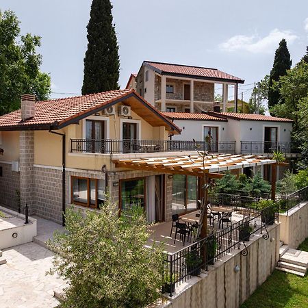 Sunset & Sunrise Villas In Stanisici-Two Villas With Common Pool Budva Bagian luar foto
