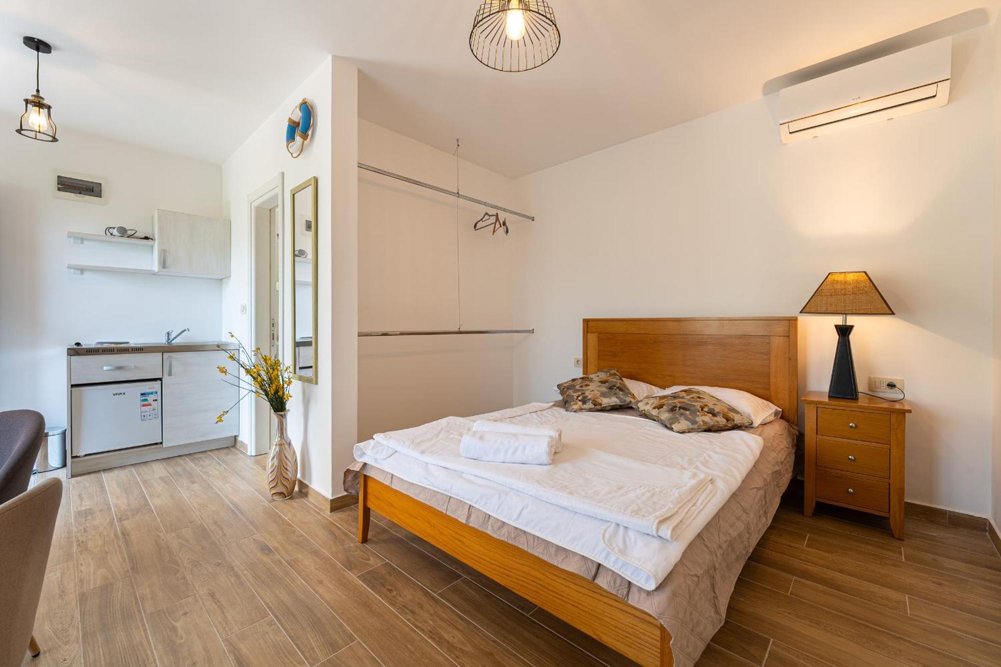 Sunset & Sunrise Villas In Stanisici-Two Villas With Common Pool Budva Bagian luar foto