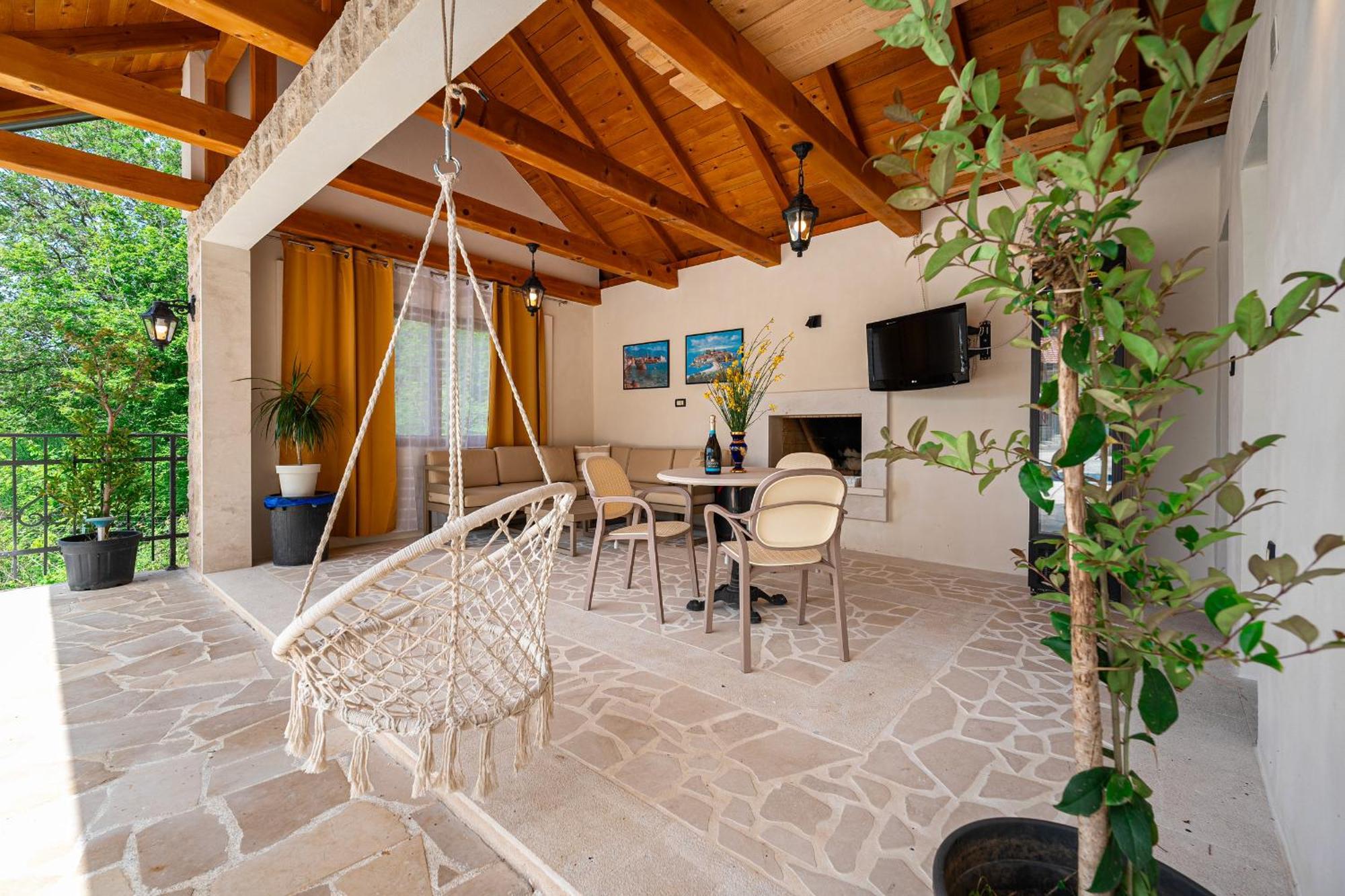 Sunset & Sunrise Villas In Stanisici-Two Villas With Common Pool Budva Bagian luar foto